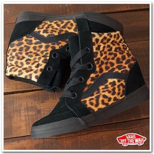 🔥 🆕 Vans sk8-hi leopard wedge sneaker 🔥